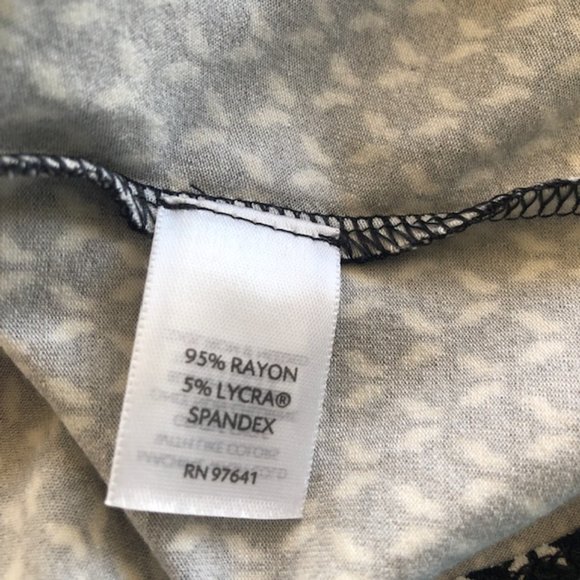 J Jill Wearever Collection Black/White Knit Skirt Sz M‎ - EUC - Picture 6 of 7